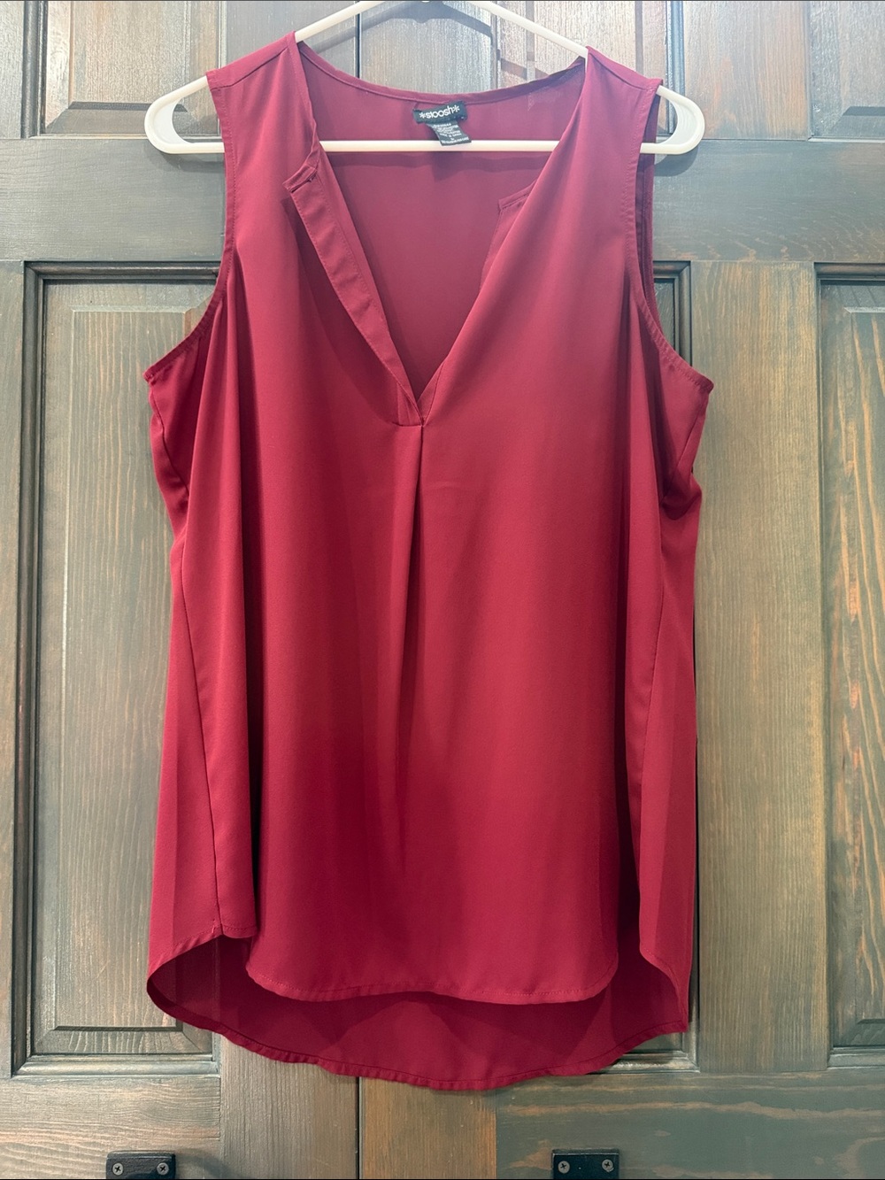 Stoosh women’s large Sleeveless V-Neck Camisole - Wine maroon blouse